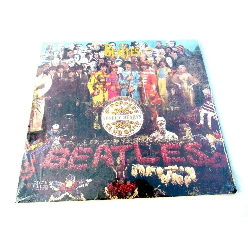 VTG 1997 The Beatles Calendar Sgt Peppers Lonely Heart Club Band Special Edition